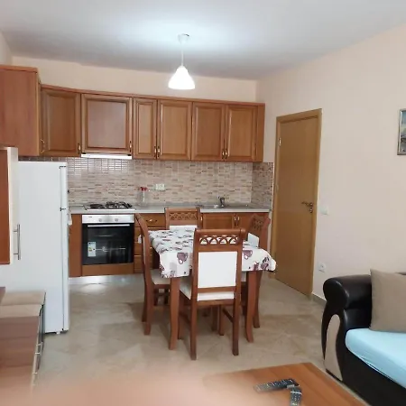 Seaside Nest * Шенджин